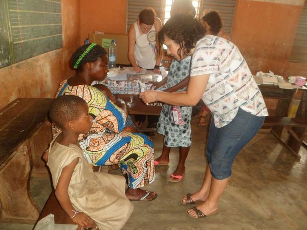Lire la suite à propos de l’article Consultations médicales gratuites des populations dans les Communes d’Akpro-Missérété, Adjohoun et Bonou
